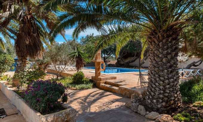 Formentera Cabaña | Apartamento con gran piscina y jardín y barbacoa