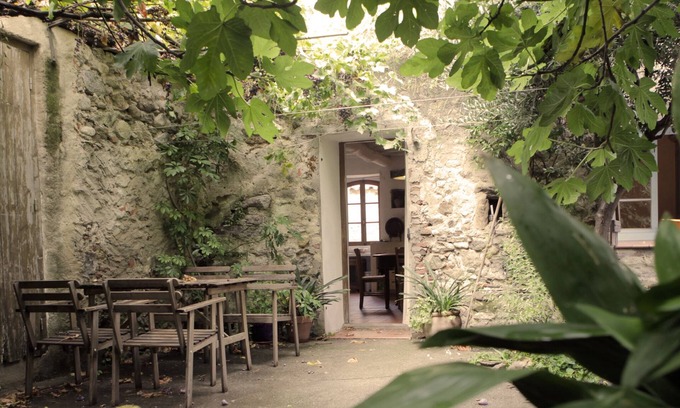 Laroque-des-Alberes Casa | Típica casa de pueblo del sur de Francia, con jardín privado. 15 min del mar.