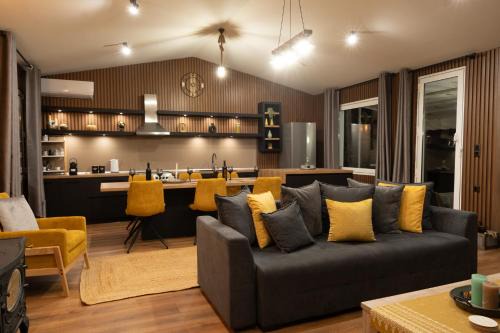 Lesvos Apartamento | Tzànnou farm residence