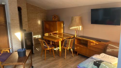 Trnov Apartamento | U lesa 2
