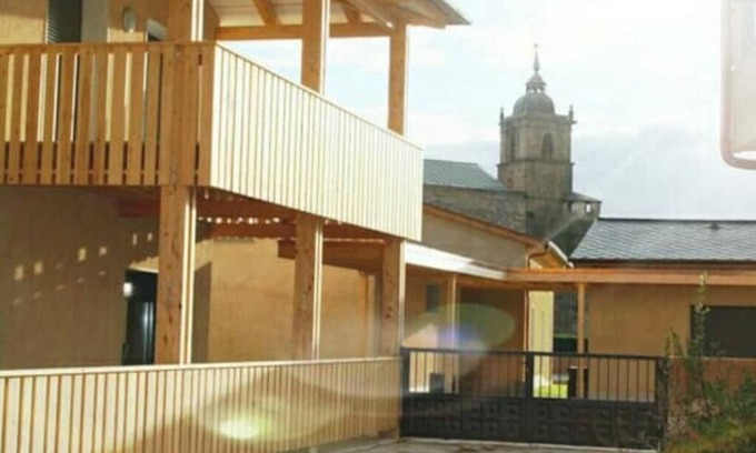 Carracedelo Casa | ALOJAMIENTO UBALDO NIETO