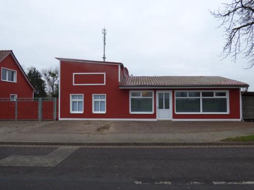 Passow Apartamento | Uckermark "Ferienwohnung Sommerfugl "