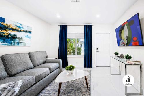 Victoria Park Apartamento | Uhost AI - Prime Location with Smart Amenities