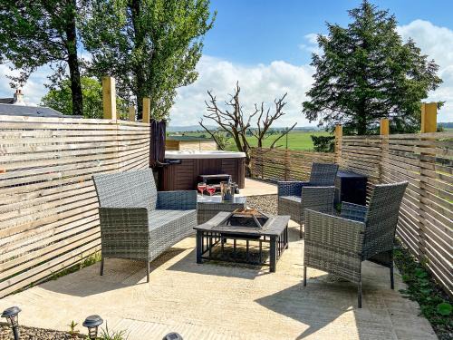 Darvel Casa | Uk7384 - The Hayloft