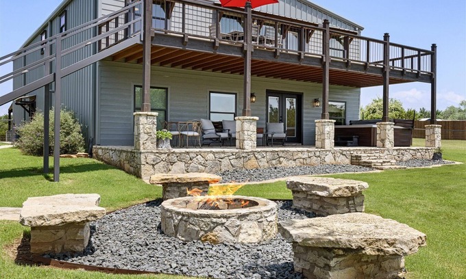 Glen Rose Casa | Ultimate Entertainment Getaway