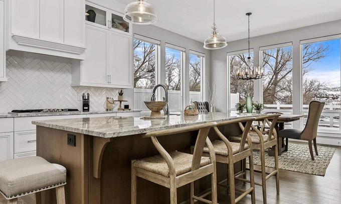 Garden City Casa | Ultimate Vacay Home in Fam Friendly Neighborhood! Spacious Living | Gourmet Kitchen | Community Pool