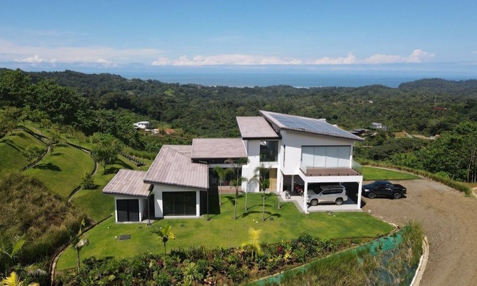 Ciudad Cortés Casa | Ultra Modern Luxury with Sunset Ocean View