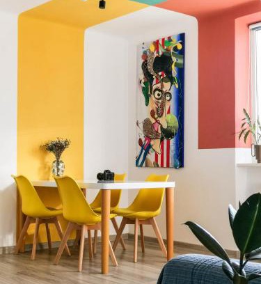 Bacau Apartamento | Ultracentral cozy art apartment
