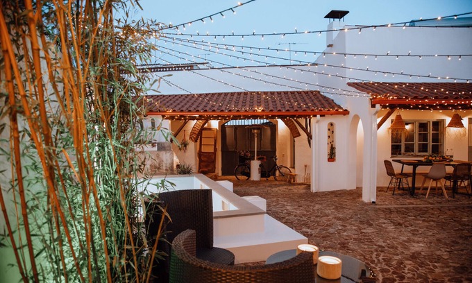 Reguengos de Monsaraz Casa | Um Recanto Acolhedor, 4 Quartos Cheios de Charme! Pátio Alentejano C/piscina