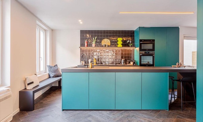 Mechelen Apartamento | Uma's Urban Lounge