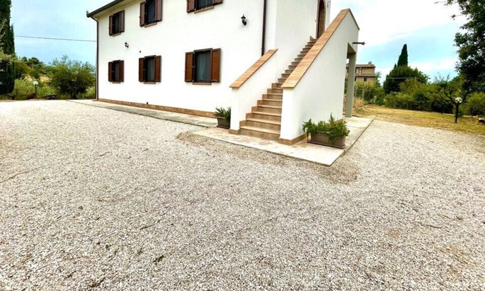 Lidarno Apartamento | Umbrian Hills Flat - Free Parking & Garden