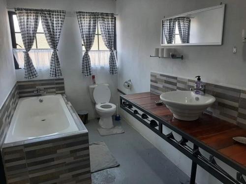 Vredefort Casa | Umbuntu guesthouse