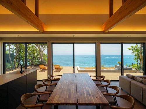 Shima Casa | UMIBE Terrace