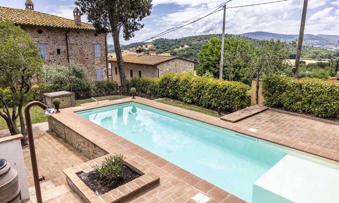 Bagnaia Casa | Un Petit Paradis - Apartamento de vacaciones para dos personas con vista Perugia!