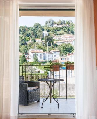 Albavilla Apartamento | Una Finestra Sulle Montagne