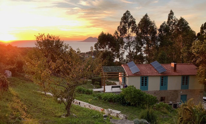 Barona Cabaña | UNA RARA AVIS - casa solar con vistas al mar