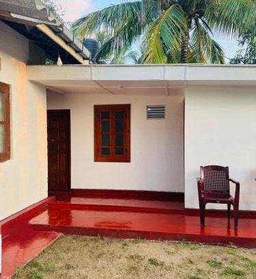 Kuchchaveli Casa | Una Star Guest House