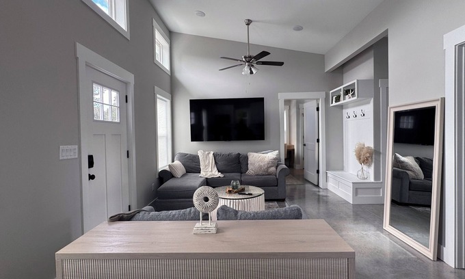 Wilmington Casa | UNCW Wrightsville - close to the beach