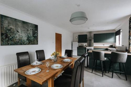 Kendal Casa | UNDERWOOD COTTAGE - Peaceful House in Kendal with views of Cumbria