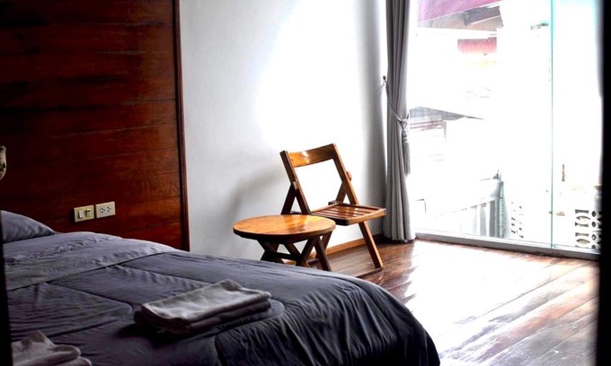 Phimai Casa | Une Jai Place เรือนอุ่นใจ
