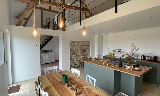 Saint-Antonin-de-Sommaire Casa | Une Magnifique Grange à la Campagne ! Idéale en Famille ou Entre Amis
