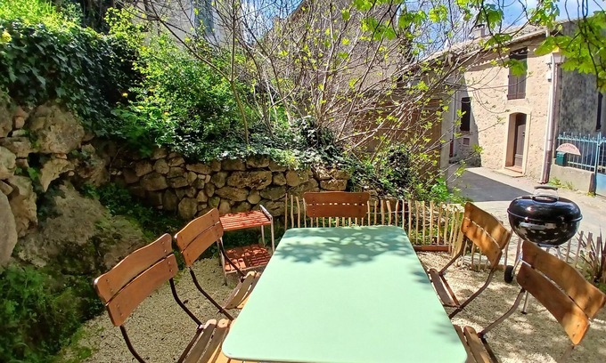Sillans-la Cascade Casa | Une Maison de Famille à Sillans-la-cascade