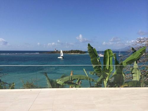 Perinet Apartamento | Une Terrasse sur la Mer