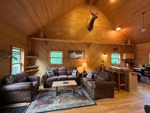 Grand Marais Casa | Unforgettable Fall Colors Grand Marais Hideout