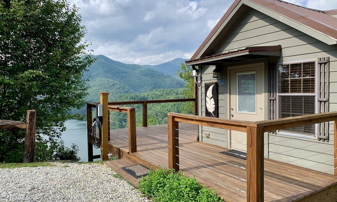 Bryson City Cabina | Unforgettable Views of Mountains & Lake - Quiet in Nature - Fragrance Free