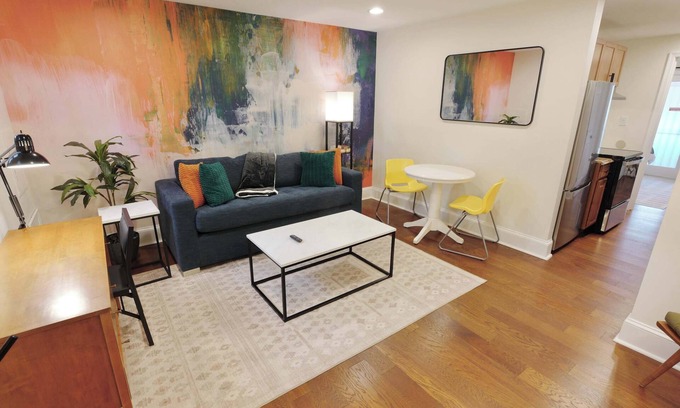 Stanton Park Apartamento | Union Hub - Steps 2 Station, Mall, with PARKING