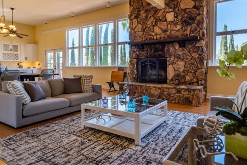 Paso Robles Casa | Union Road Schoolhouse