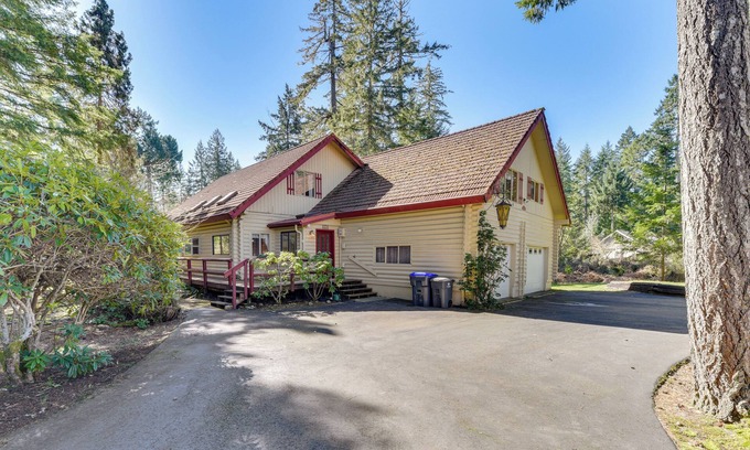 Union Casa | Union Vacation Rental w/ Golf Course Views!