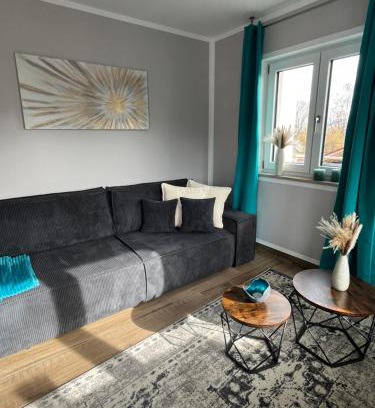 Prien am Chiemsee Apartamento | UNiQE I 90qm I Bergblick I 3 Balkone I seenah