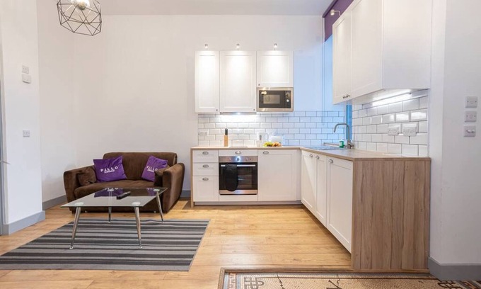 Salford Apartamento | Unique 1 Bedroom Apartment by Pillo Rooms