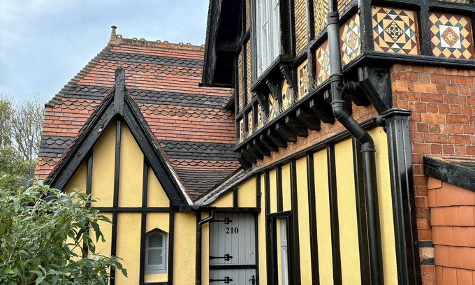 Lincoln Casa | Unique 1880's Property In Historical Town Of Lincoln With Hot Tub