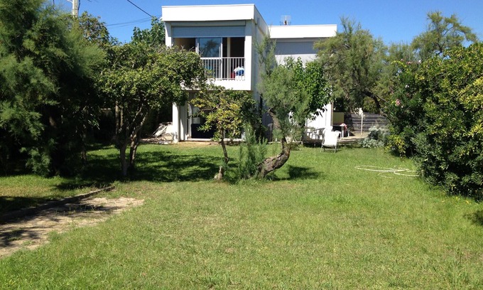 Frontignan Villa | Villa ÚNICA de 4 * 200m2 con acceso directo al mar a través de un jardín de 1000m2