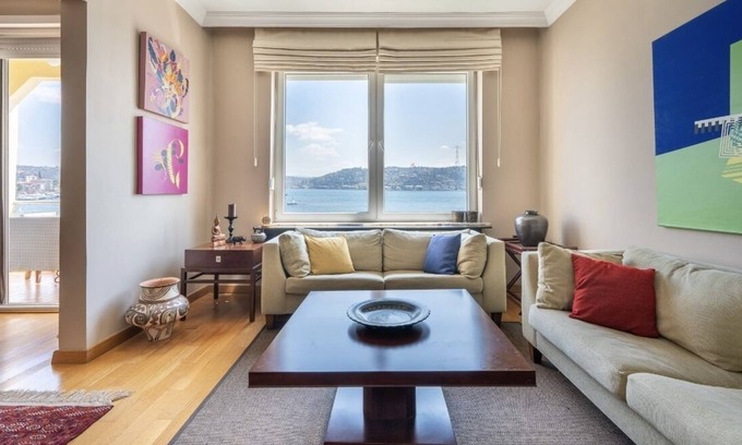 Bebek Apartamento | Unique and Luxury Bosphorus Flat in Bebek