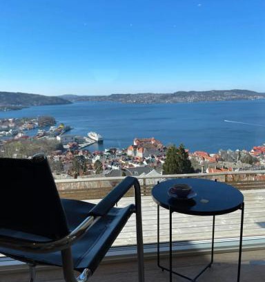 Bergenhus Apartamento | Unique apartment with fantastic views
