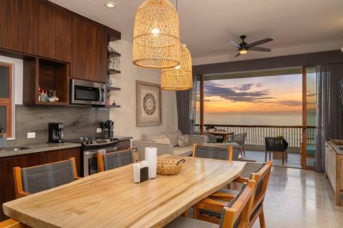 San José del Cabo Apartamento | Unique BEACH FRONT condo with concierge