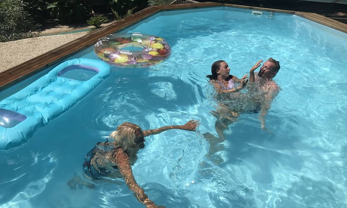 Paizay-le-Tort Casa | Alquiler hermoso único realmente en el molino de agua, piscina climatizada, Wi-Fi gratuito,