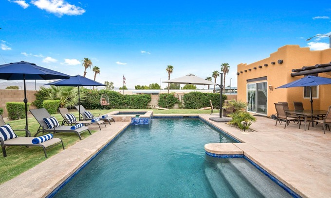 Bermuda Dunes Casa | Unique Bermuda Escape with Pool/Spa & King Size Bed!