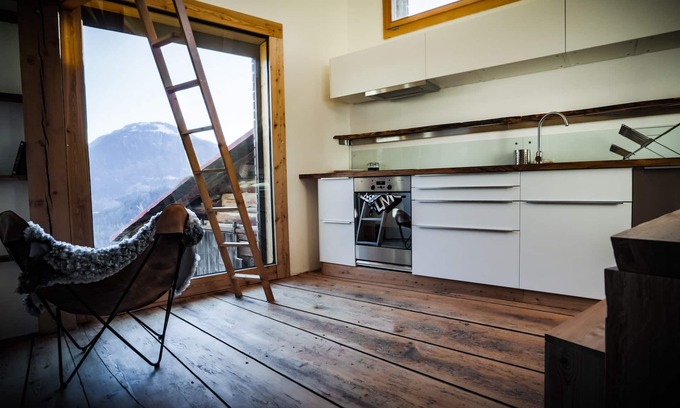 Trin Apartamento | Bijou única con impresionantes vistas de los Alpes suizos