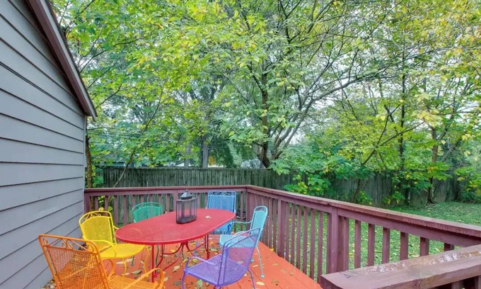 Huntsville Casa | Unique Bungalow in Historic Neighborhood