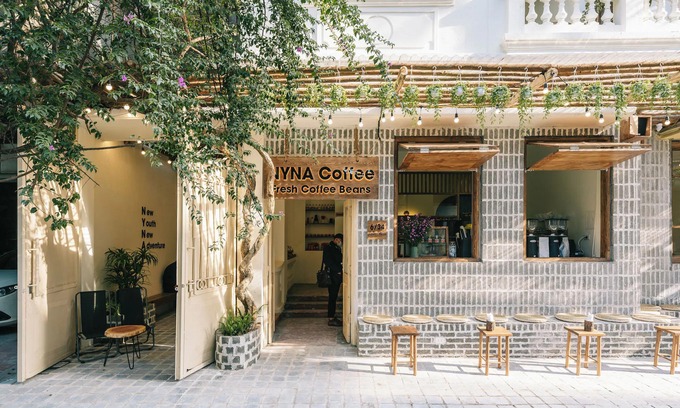 Lang Ha Hotel | UNIQUE Creative Apartment w ROOFTOP Garden