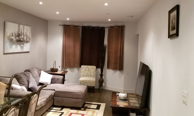East Kildonan Casa | Unique cute three bedroom house for rent.