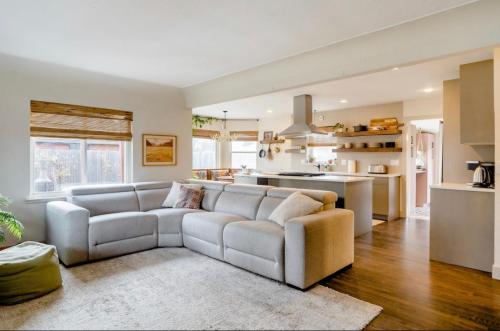 Athmar Park Casa | Unique Denver Designer Home 3 Bed 3 Bath