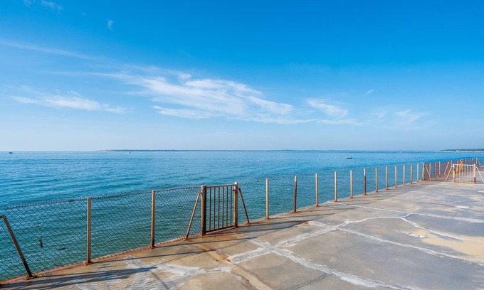 Pyla-sur-Mer Villa | Villa excelente en primera línea con acceso directo a la playa hasta 21 personas