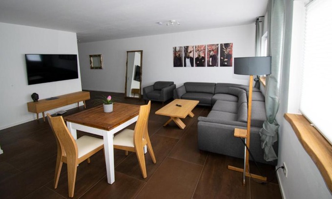 Lierenfeld Apartamento | unique flat