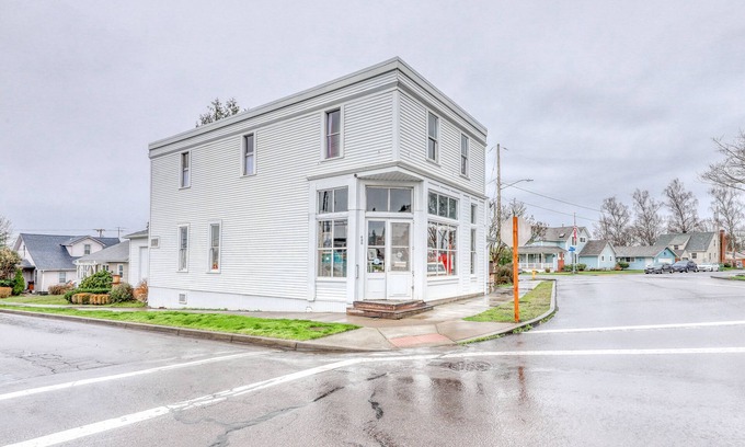 Mount Angel Casa | Unique, historic home in walk-able, Hallmark style town