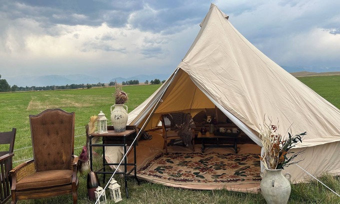Absarokee Cabina | Unique Montana Glamping Experience